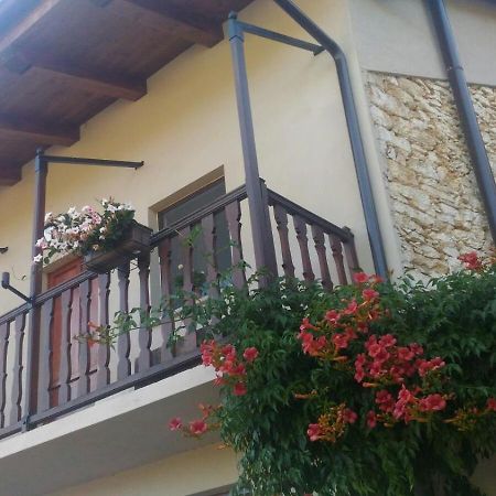 Guest House Al Devesio Rifreddo Exteriér fotografie